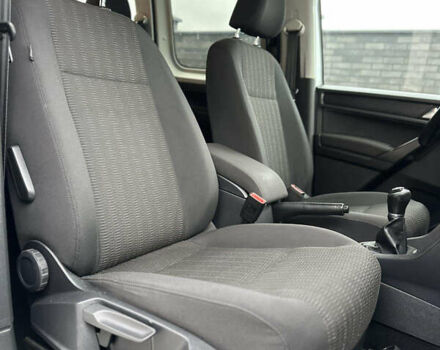 Сірий Фольксваген Кадді, об'ємом двигуна 2 л та пробігом 227 тис. км за 16450 $, фото 60 на Automoto.ua