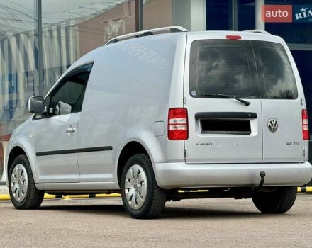 Серый Фольксваген Кадди, объемом двигателя 1.97 л и пробегом 230 тыс. км за 10800 $, фото 31 на Automoto.ua