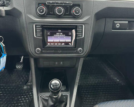 Серый Фольксваген Кадди, объемом двигателя 2 л и пробегом 90 тыс. км за 19999 $, фото 13 на Automoto.ua