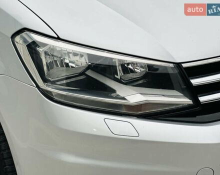 Сірий Фольксваген Кадді, об'ємом двигуна 2 л та пробігом 227 тис. км за 16450 $, фото 19 на Automoto.ua