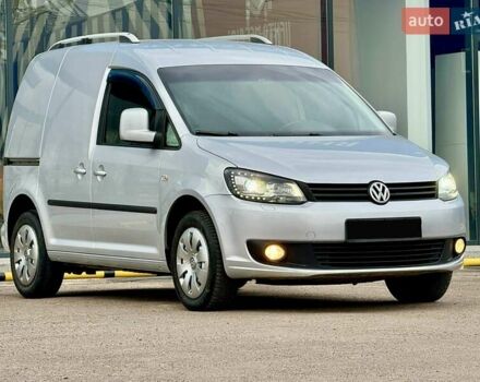 Серый Фольксваген Кадди, объемом двигателя 1.97 л и пробегом 230 тыс. км за 10800 $, фото 10 на Automoto.ua