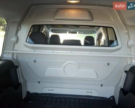 Серый Фольксваген Кадди, объемом двигателя 1.97 л и пробегом 271 тыс. км за 16500 $, фото 24 на Automoto.ua