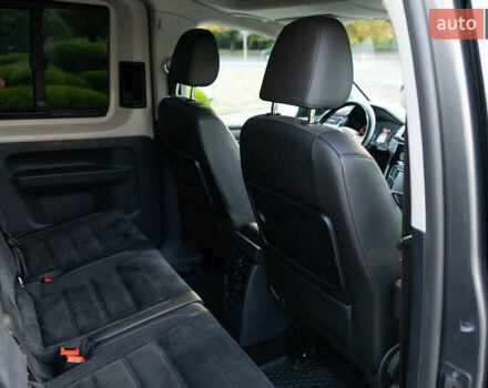 Серый Фольксваген Кадди, объемом двигателя 2 л и пробегом 231 тыс. км за 24800 $, фото 81 на Automoto.ua