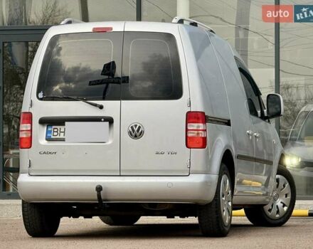 Серый Фольксваген Кадди, объемом двигателя 1.97 л и пробегом 230 тыс. км за 10800 $, фото 42 на Automoto.ua