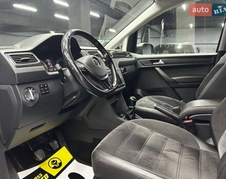 Сірий Фольксваген Кадді, об'ємом двигуна 1.97 л та пробігом 192 тис. км за 18800 $, фото 9 на Automoto.ua