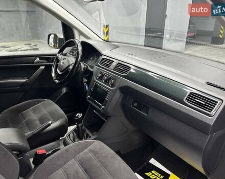 Сірий Фольксваген Кадді, об'ємом двигуна 1.97 л та пробігом 192 тис. км за 18800 $, фото 18 на Automoto.ua