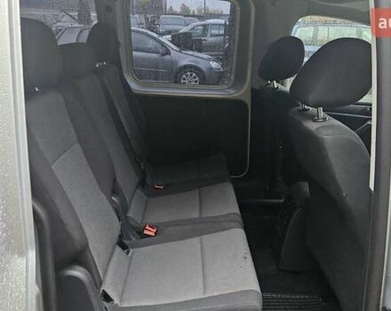 Серый Фольксваген Кадди, объемом двигателя 2 л и пробегом 264 тыс. км за 12900 $, фото 12 на Automoto.ua