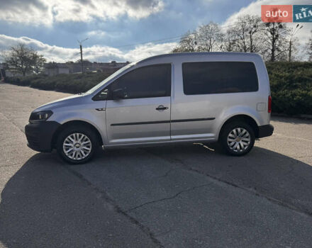 Серый Фольксваген Кадди, объемом двигателя 1.6 л и пробегом 210 тыс. км за 12900 $, фото 4 на Automoto.ua