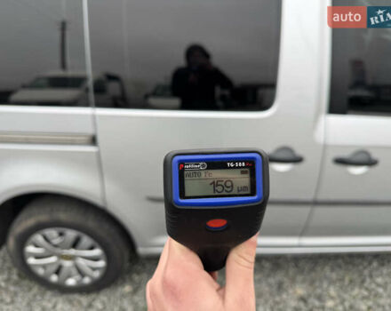 Серый Фольксваген Кадди, объемом двигателя 1.6 л и пробегом 209 тыс. км за 12400 $, фото 23 на Automoto.ua