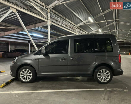 Сірий Фольксваген Кадді, об'ємом двигуна 1.97 л та пробігом 151 тис. км за 18700 $, фото 5 на Automoto.ua