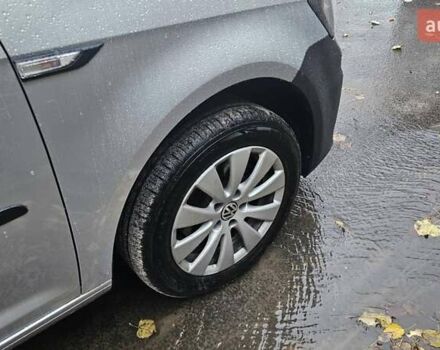 Серый Фольксваген Кадди, объемом двигателя 2 л и пробегом 264 тыс. км за 12900 $, фото 2 на Automoto.ua