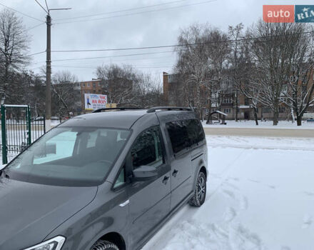 Серый Фольксваген Кадди, объемом двигателя 2 л и пробегом 165 тыс. км за 18400 $, фото 7 на Automoto.ua