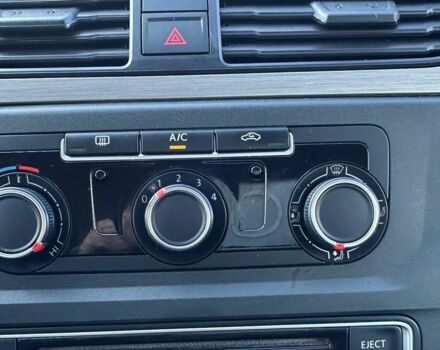 Серый Фольксваген Кадди, объемом двигателя 2 л и пробегом 132 тыс. км за 9200 $, фото 21 на Automoto.ua