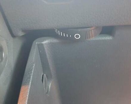 Серый Фольксваген Кадди, объемом двигателя 1.97 л и пробегом 130 тыс. км за 18500 $, фото 15 на Automoto.ua