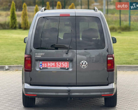 Серый Фольксваген Кадди, объемом двигателя 2 л и пробегом 187 тыс. км за 17900 $, фото 26 на Automoto.ua