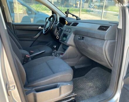 Сірий Фольксваген Кадді, об'ємом двигуна 2 л та пробігом 181 тис. км за 15400 $, фото 17 на Automoto.ua