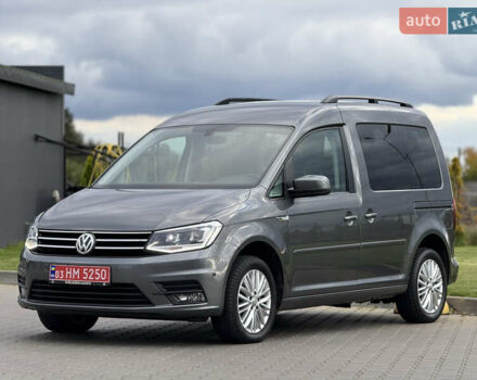 Серый Фольксваген Кадди, объемом двигателя 2 л и пробегом 187 тыс. км за 17900 $, фото 3 на Automoto.ua