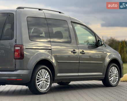 Серый Фольксваген Кадди, объемом двигателя 2 л и пробегом 187 тыс. км за 17900 $, фото 32 на Automoto.ua