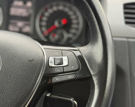 Серый Фольксваген Кадди, объемом двигателя 2 л и пробегом 187 тыс. км за 17900 $, фото 75 на Automoto.ua