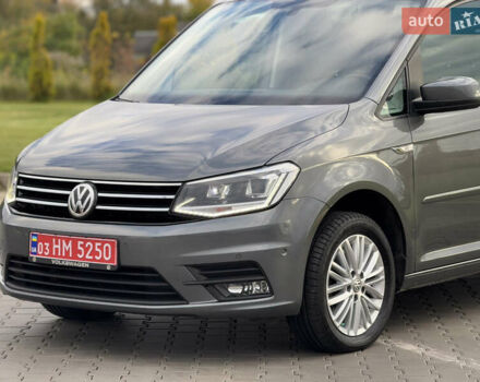 Серый Фольксваген Кадди, объемом двигателя 2 л и пробегом 187 тыс. км за 17900 $, фото 12 на Automoto.ua