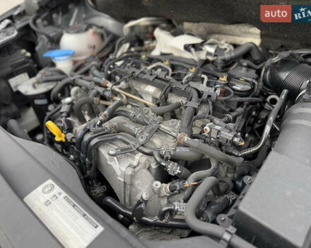 Серый Фольксваген Кадди, объемом двигателя 2 л и пробегом 187 тыс. км за 17900 $, фото 88 на Automoto.ua