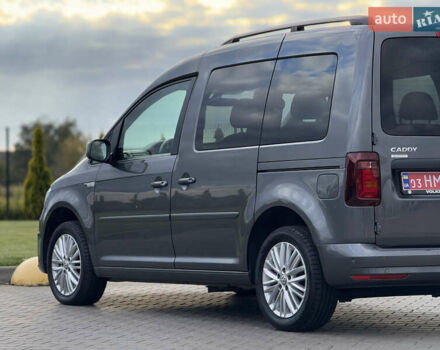 Серый Фольксваген Кадди, объемом двигателя 2 л и пробегом 187 тыс. км за 17900 $, фото 31 на Automoto.ua