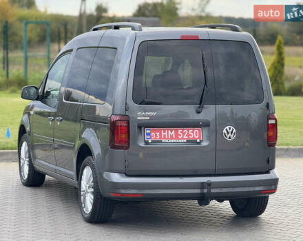 Серый Фольксваген Кадди, объемом двигателя 2 л и пробегом 187 тыс. км за 17900 $, фото 29 на Automoto.ua