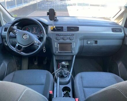 Сірий Фольксваген Кадді, об'ємом двигуна 2 л та пробігом 181 тис. км за 15400 $, фото 18 на Automoto.ua