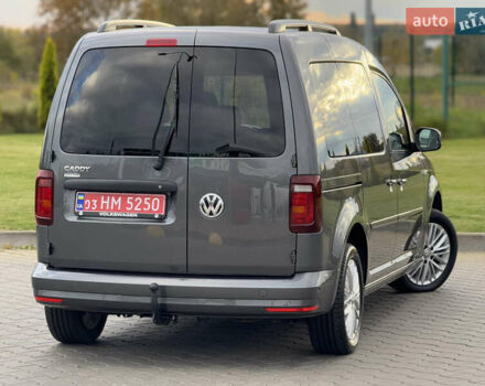 Серый Фольксваген Кадди, объемом двигателя 2 л и пробегом 187 тыс. км за 17900 $, фото 37 на Automoto.ua