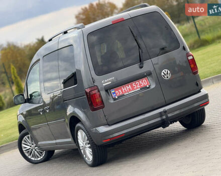 Серый Фольксваген Кадди, объемом двигателя 2 л и пробегом 187 тыс. км за 17900 $, фото 36 на Automoto.ua