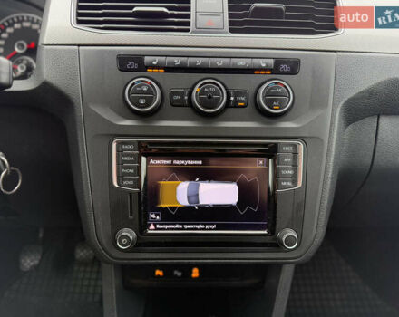 Серый Фольксваген Кадди, объемом двигателя 2 л и пробегом 187 тыс. км за 17900 $, фото 73 на Automoto.ua