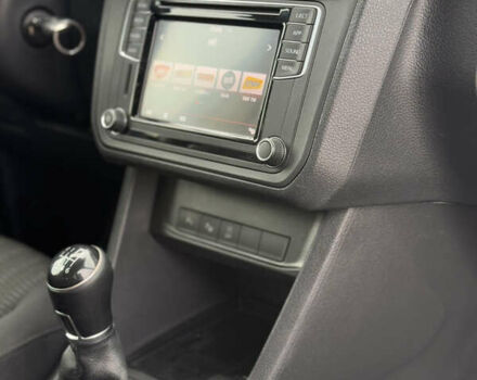 Серый Фольксваген Кадди, объемом двигателя 2 л и пробегом 187 тыс. км за 17900 $, фото 57 на Automoto.ua