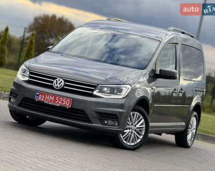 Серый Фольксваген Кадди, объемом двигателя 2 л и пробегом 187 тыс. км за 17900 $, фото 1 на Automoto.ua