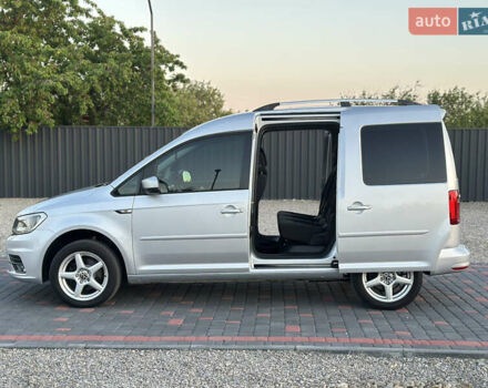 Серый Фольксваген Кадди, объемом двигателя 1.97 л и пробегом 215 тыс. км за 17500 $, фото 22 на Automoto.ua