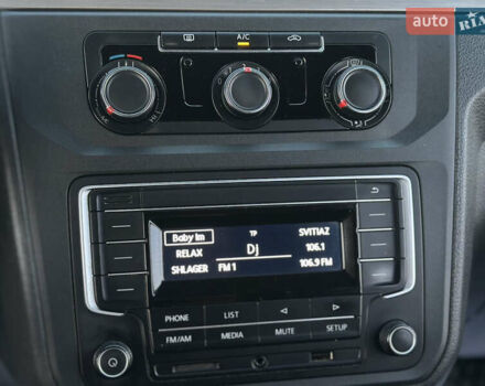 Серый Фольксваген Кадди, объемом двигателя 1.97 л и пробегом 215 тыс. км за 17500 $, фото 21 на Automoto.ua