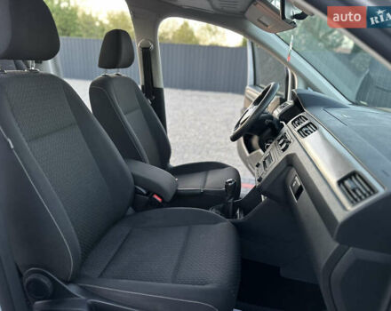 Серый Фольксваген Кадди, объемом двигателя 1.97 л и пробегом 215 тыс. км за 17500 $, фото 17 на Automoto.ua