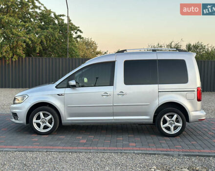 Серый Фольксваген Кадди, объемом двигателя 1.97 л и пробегом 215 тыс. км за 17500 $, фото 5 на Automoto.ua