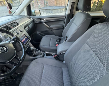 Фольксваген Кадди 2020 в Полтаве на Automoto.ua Серый Фольксваген Кадди, объемом двигателя 1.97 л и пробегом 221 тыс. км за 21999 $, фото 54 на Automoto.ua