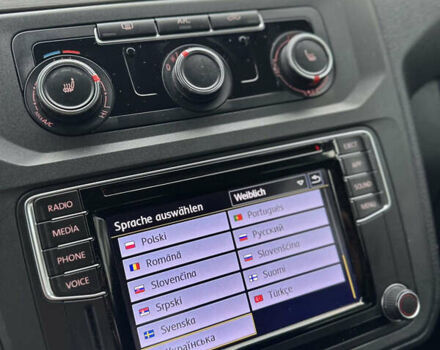 Серый Фольксваген Кадди, объемом двигателя 2 л и пробегом 248 тыс. км за 16950 $, фото 35 на Automoto.ua