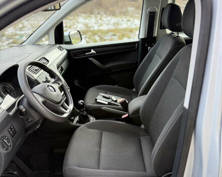 Серый Фольксваген Кадди, объемом двигателя 1.97 л и пробегом 221 тыс. км за 21000 $, фото 15 на Automoto.ua