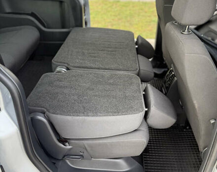 Серый Фольксваген Кадди, объемом двигателя 1.97 л и пробегом 221 тыс. км за 21000 $, фото 36 на Automoto.ua