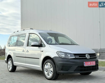 Серый Фольксваген Кадди, объемом двигателя 1.97 л и пробегом 221 тыс. км за 21000 $, фото 2 на Automoto.ua