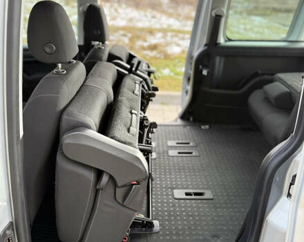 Серый Фольксваген Кадди, объемом двигателя 1.97 л и пробегом 221 тыс. км за 21000 $, фото 38 на Automoto.ua