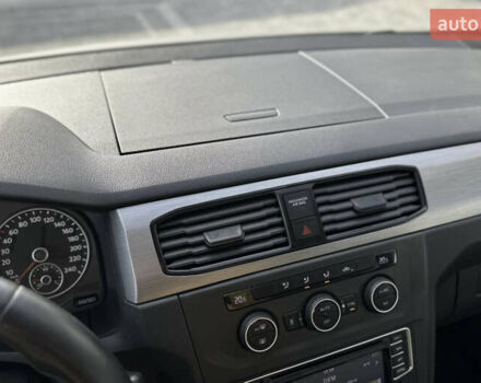 Фольксваген Кадди 2020 в Полтаве на Automoto.ua Серый Фольксваген Кадди, объемом двигателя 1.97 л и пробегом 221 тыс. км за 21999 $, фото 11 на Automoto.ua