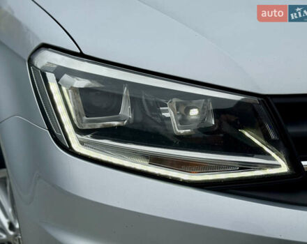 Серый Фольксваген Кадди, объемом двигателя 1.4 л и пробегом 204 тыс. км за 16999 $, фото 4 на Automoto.ua