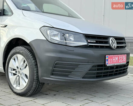 Серый Фольксваген Кадди, объемом двигателя 1.97 л и пробегом 221 тыс. км за 21000 $, фото 4 на Automoto.ua