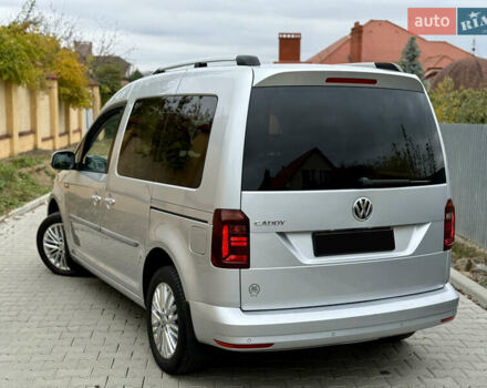 Серый Фольксваген Кадди, объемом двигателя 1.4 л и пробегом 204 тыс. км за 16999 $, фото 5 на Automoto.ua