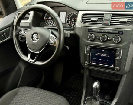 Серый Фольксваген Кадди, объемом двигателя 1.4 л и пробегом 204 тыс. км за 16999 $, фото 21 на Automoto.ua