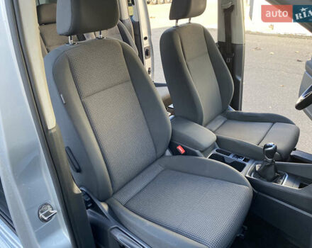 Серый Фольксваген Кадди, объемом двигателя 1.97 л и пробегом 256 тыс. км за 21900 $, фото 26 на Automoto.ua