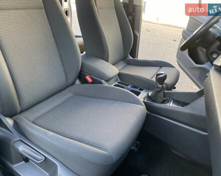 Серый Фольксваген Кадди, объемом двигателя 1.97 л и пробегом 256 тыс. км за 21900 $, фото 30 на Automoto.ua